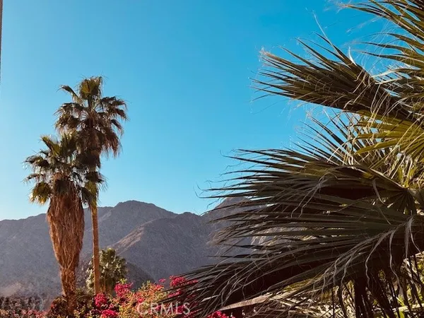 $1,950 | 51225 Eisenhower Drive, Unit B, La Quinta, CA 92253