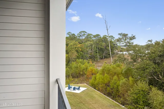 $205,000 | 2501 Bienville Boulevard, Unit 435, Ocean Springs, MS 39564