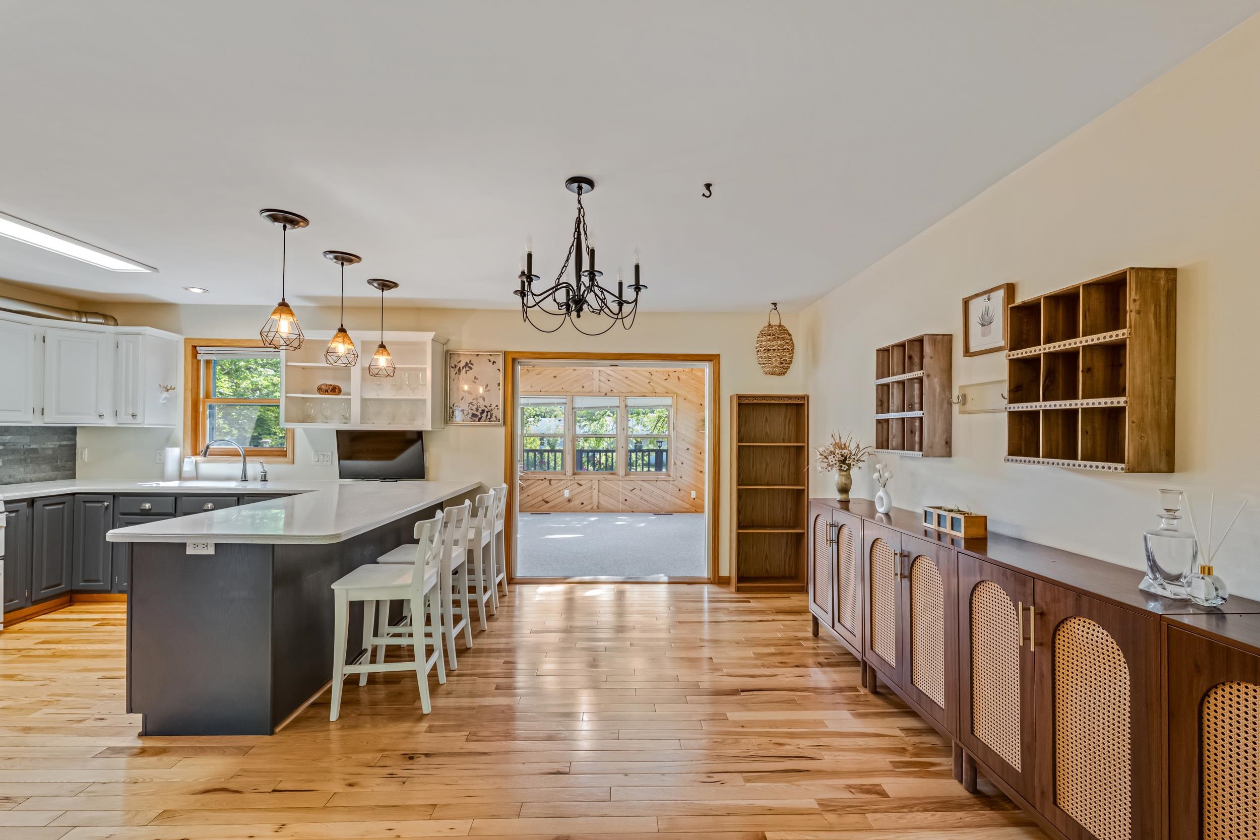 721 Overlook Terrace DeForest, WI 53532 - Photo 14 of 44