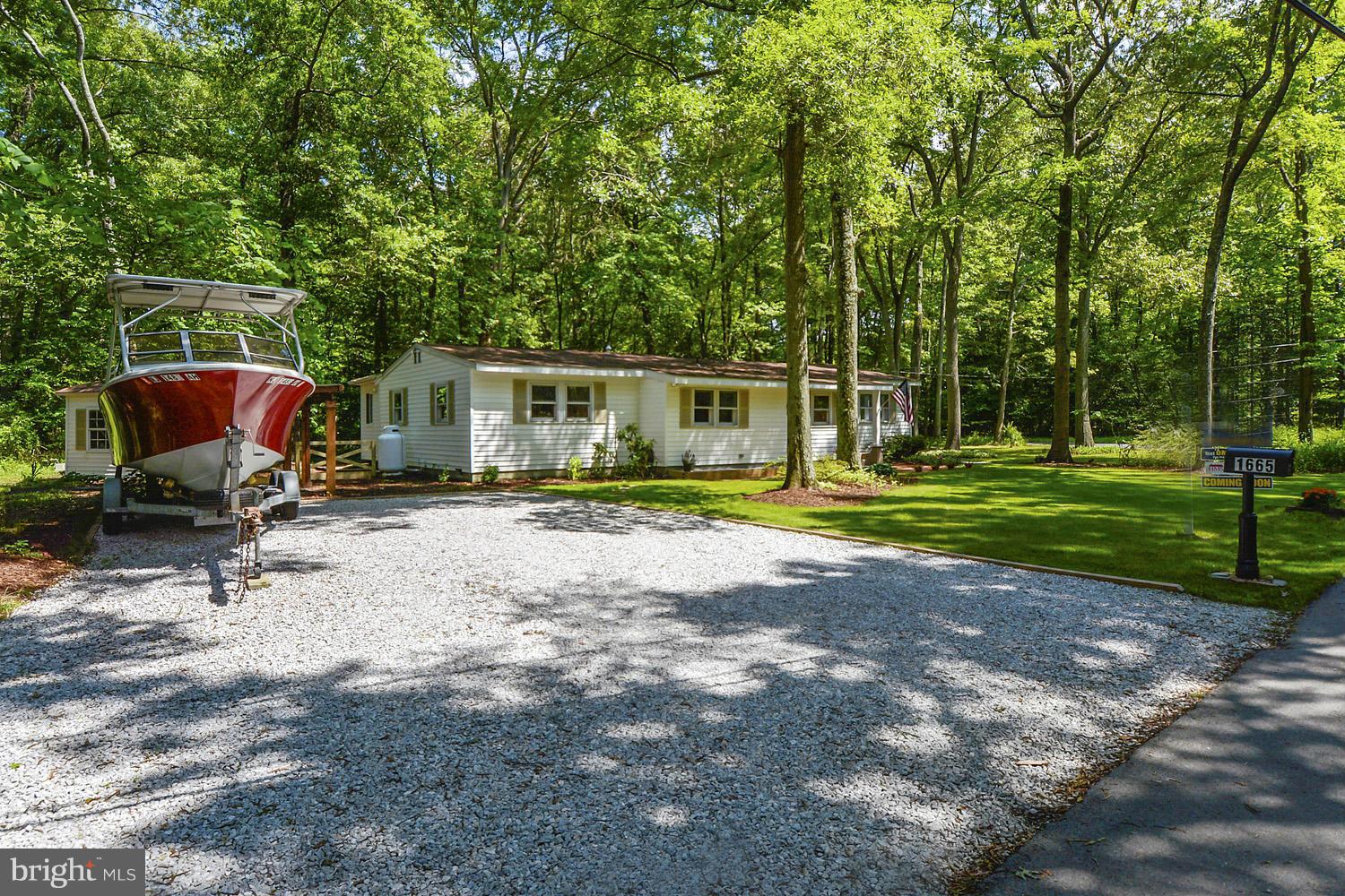 1665 Colbert Road Annapolis, MD 21409 - Photo 3 of 30 Peaceful Private Homesite / Multi-Vehicle Parking