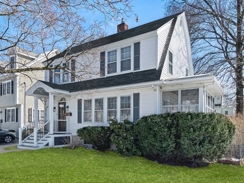 17 Charlotte Road Waltham, MA 02453 - Photo 1 of 33 Gallery Image 1