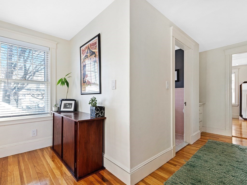 17 Charlotte Road Waltham, MA 02453 - Photo 22 of 33 Gallery Image 22
