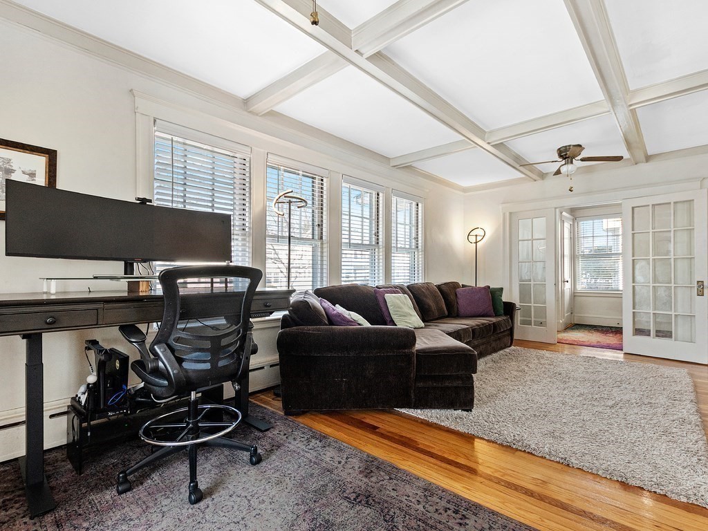 17 Charlotte Road Waltham, MA 02453 - Photo 8 of 33 Gallery Image 8