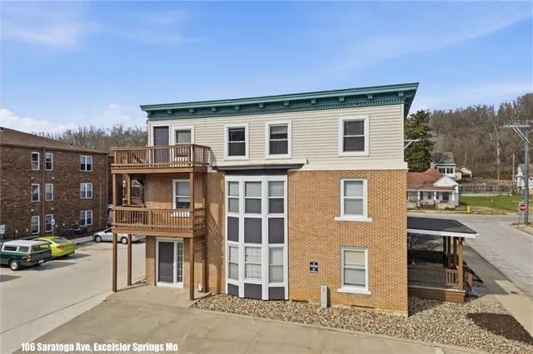 $1,150,000 | 106 Saratoga Avenue, Excelsior Springs, MO 64024
