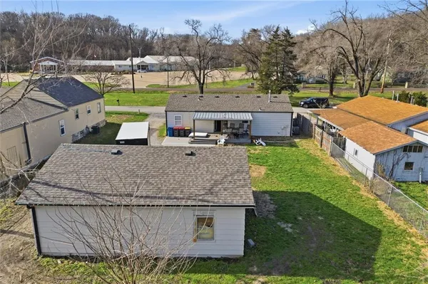 $1,150,000 | 106 Saratoga Avenue, Excelsior Springs, MO 64024