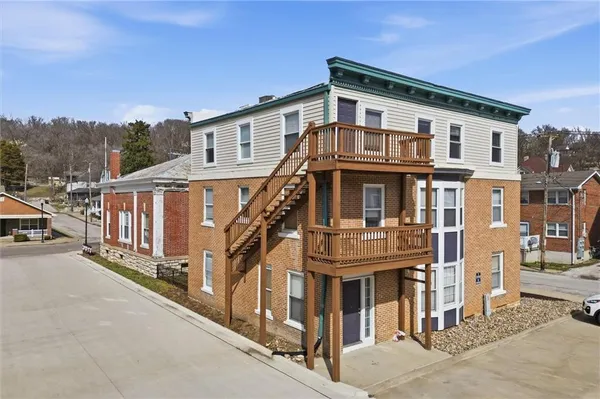 $1,150,000 | 106 Saratoga Avenue, Excelsior Springs, MO 64024