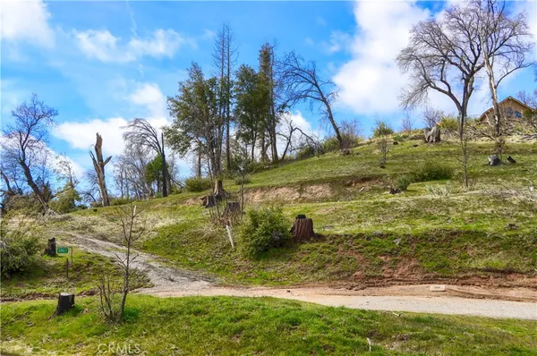 a view of outdoor space with mountain view