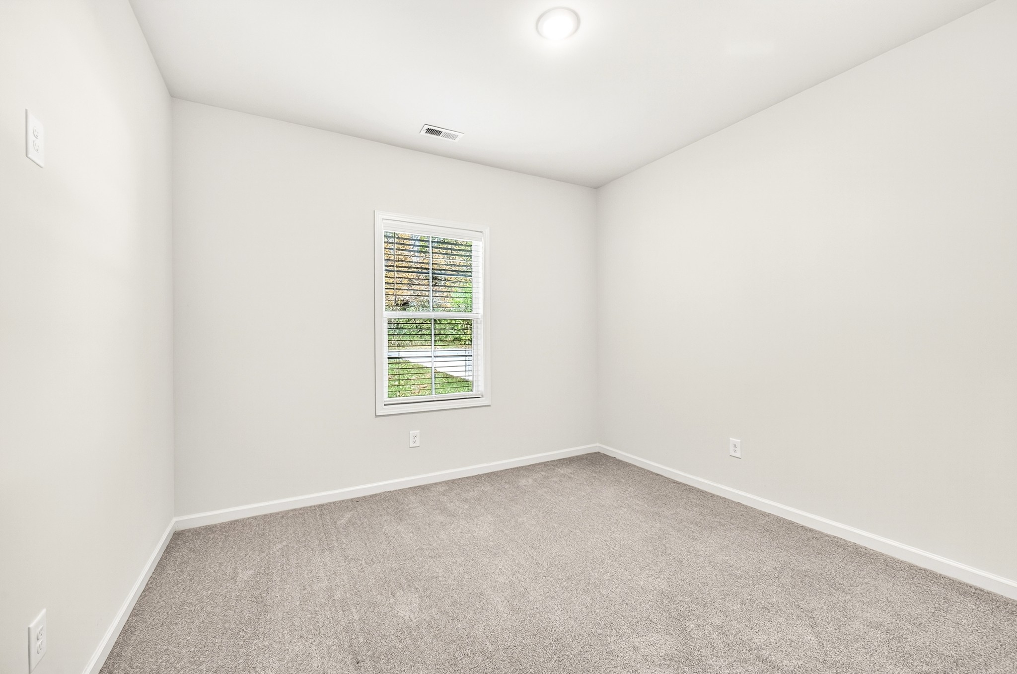 7107 Wiley Circle Fairview, TN 37062 - Photo 20 of 27 an empty room with a window