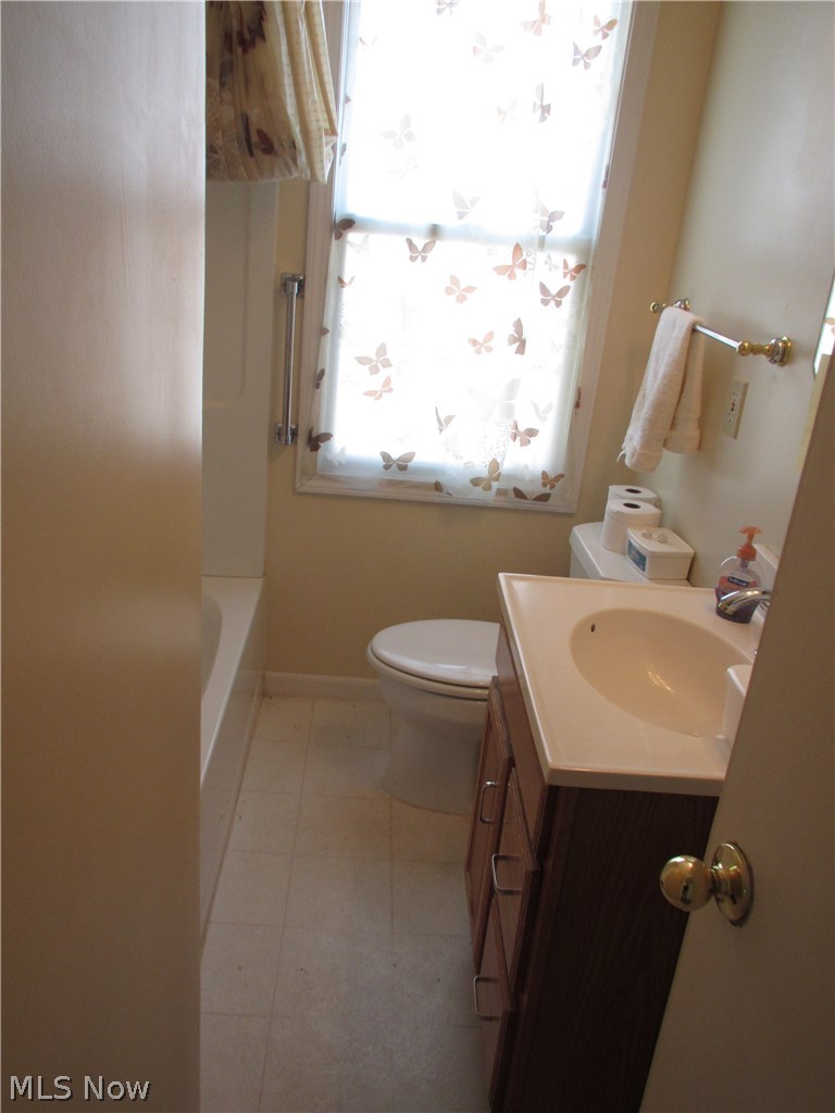 12827 Orme Road Cleveland, OH 44125 - Photo 6 of 12 Gallery Image 6