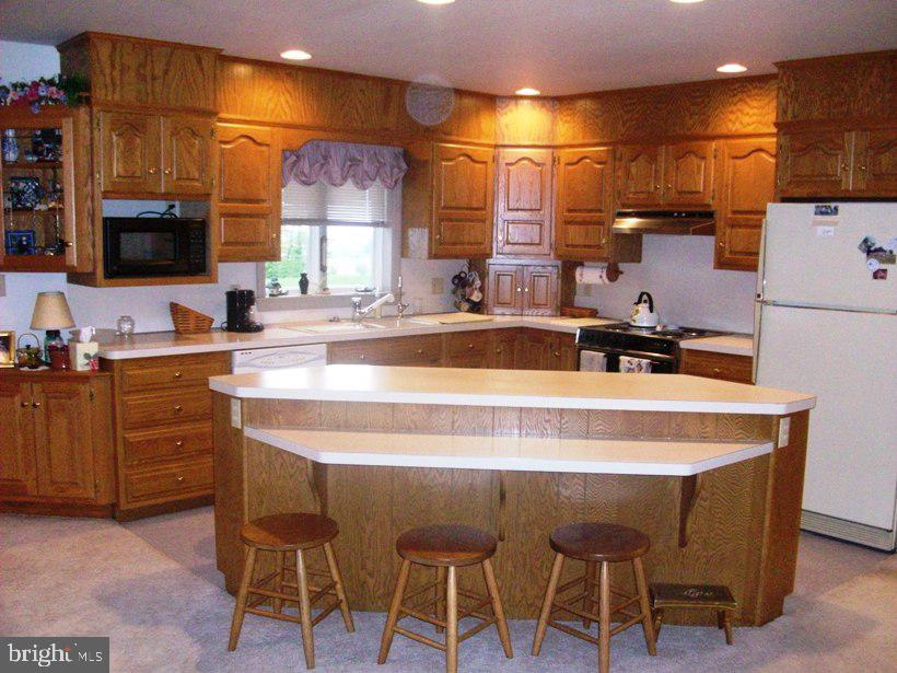 3901 White Oak Road Paradise, PA 17562 - Photo 8 of 16 Gallery Image 8