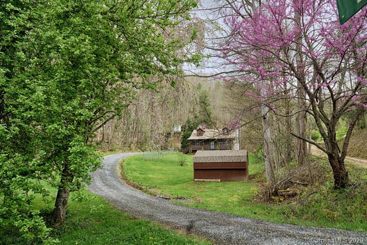9 Broken Bow Ridge Waynesville, NC 28785 - Photo 34 of 39 Gallery Image 34