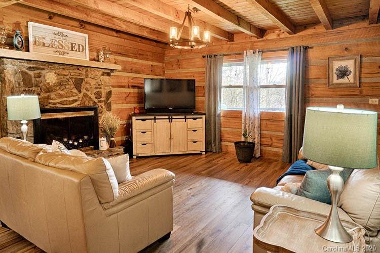 9 Broken Bow Ridge Waynesville, NC 28785 - Photo 8 of 39 Gallery Image 8