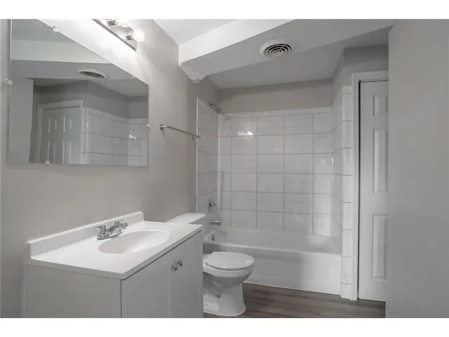 $2,500 | 1125 Margaret Street, St. Paul, MN 55106