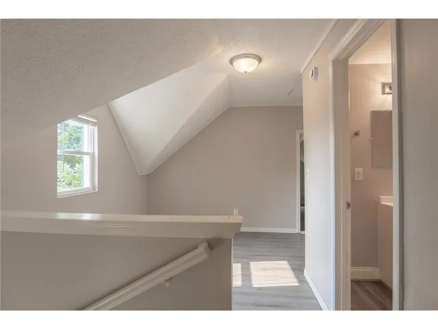 $2,500 | 1125 Margaret Street, St. Paul, MN 55106