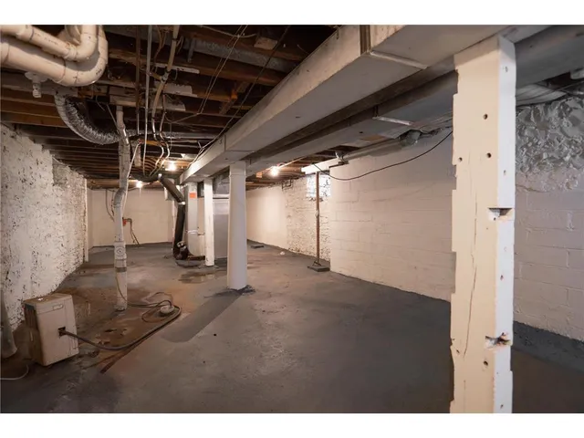 $2,500 | 1125 Margaret Street, St. Paul, MN 55106