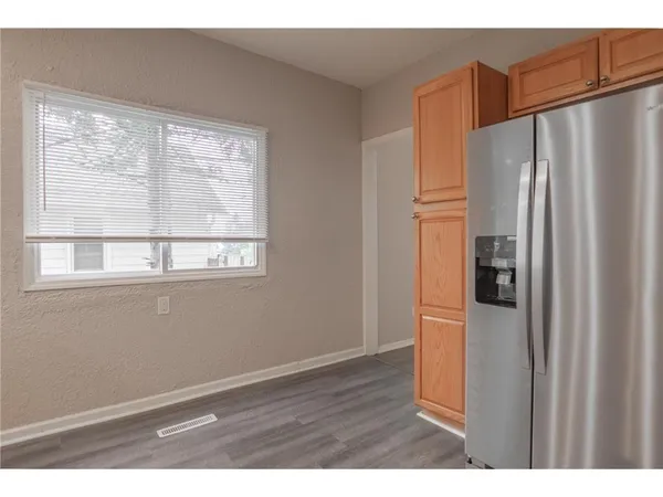 $2,500 | 1125 Margaret Street, St. Paul, MN 55106