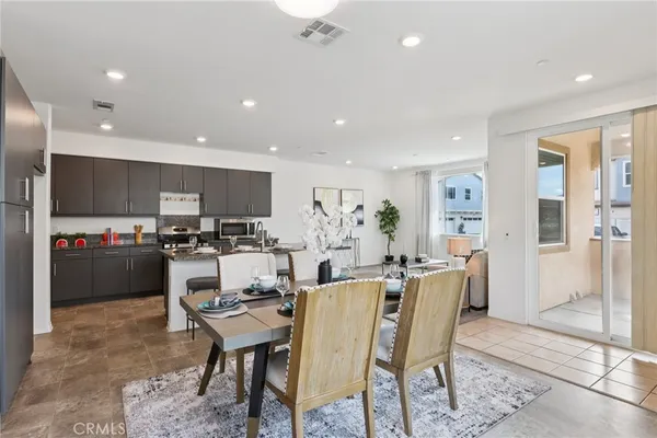 $539,000 | 15280 Horizon Street, Unit 2, Fontana, CA 92336
