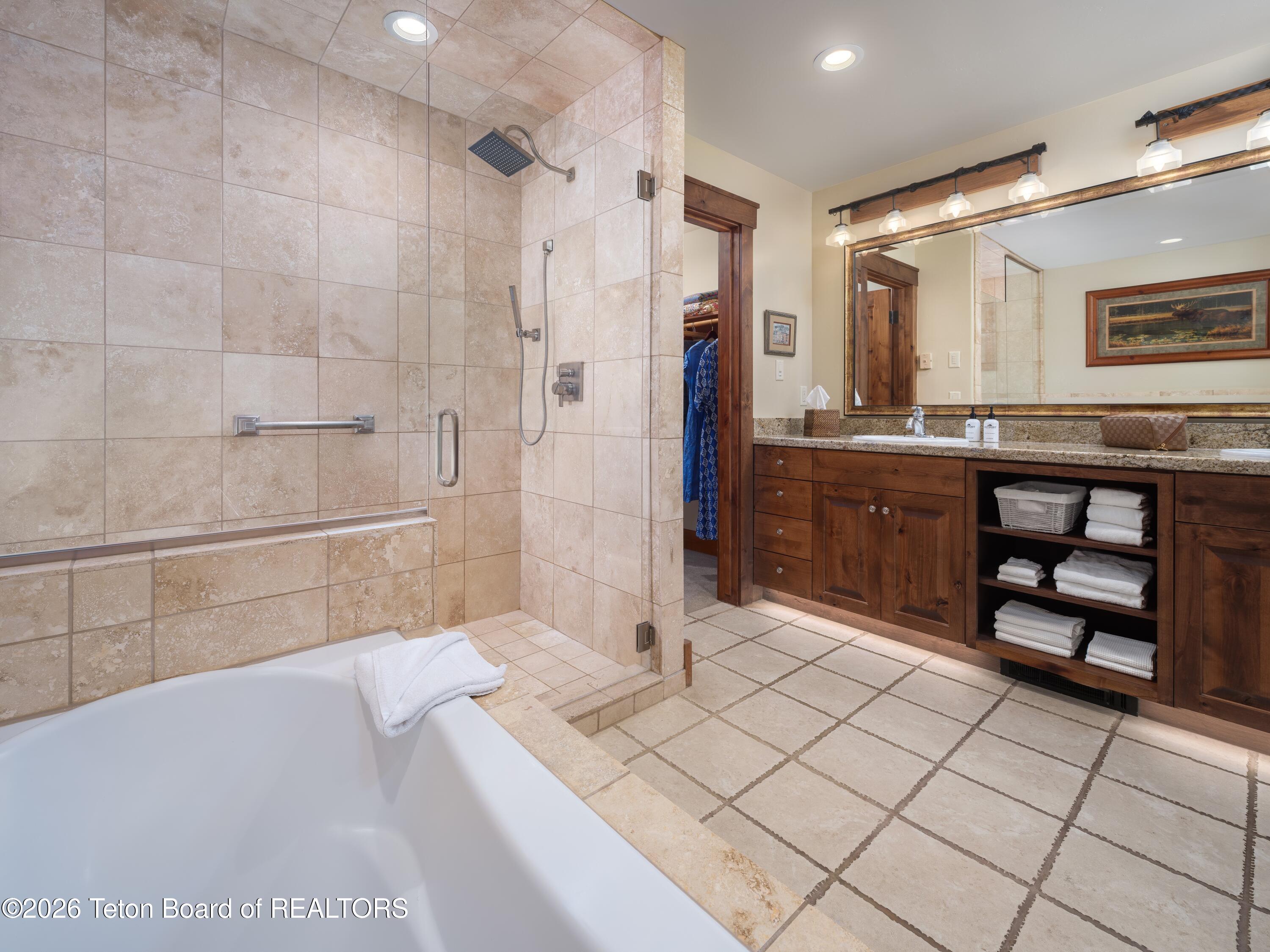 551 Snow King Loop Road, Unit 512 Jackson, WY 83001 - Photo 11 of 27 _DSF2722-HDR-Edit