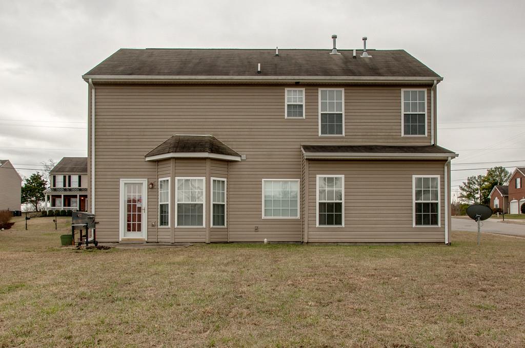 1096 Rambling Brook Road Nashville, TN 37218 - Photo 2 of 23 Gallery Image 2