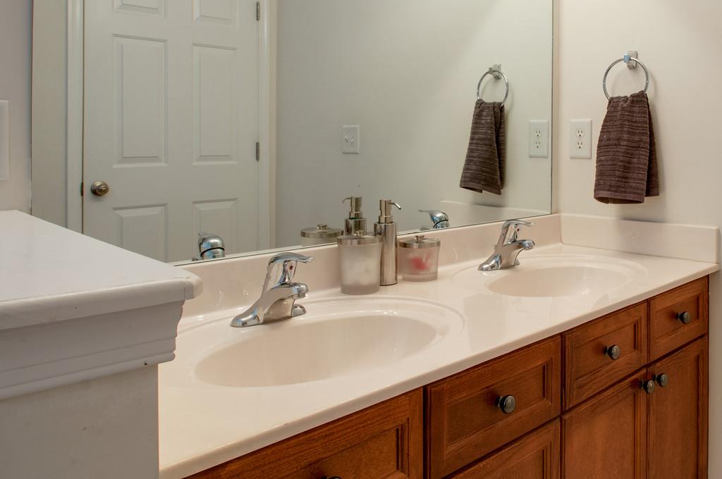 1096 Rambling Brook Road Nashville, TN 37218 - Photo 14 of 23 Gallery Image 14