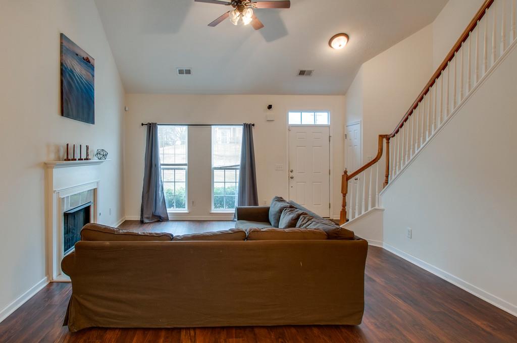 1096 Rambling Brook Road Nashville, TN 37218 - Photo 3 of 23 Gallery Image 3
