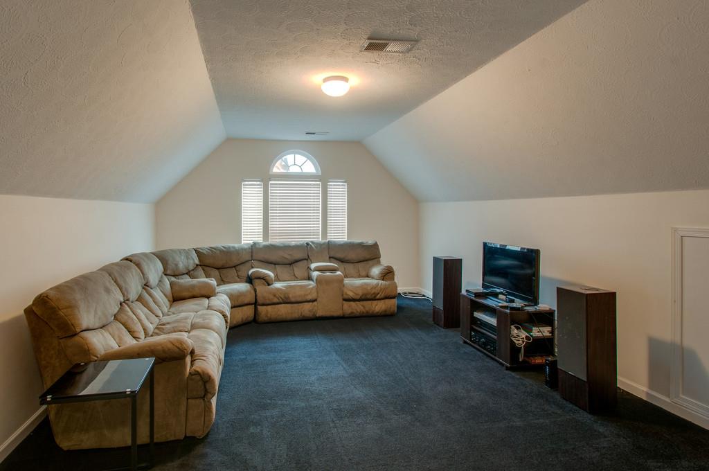 1096 Rambling Brook Road Nashville, TN 37218 - Photo 8 of 23 Gallery Image 8