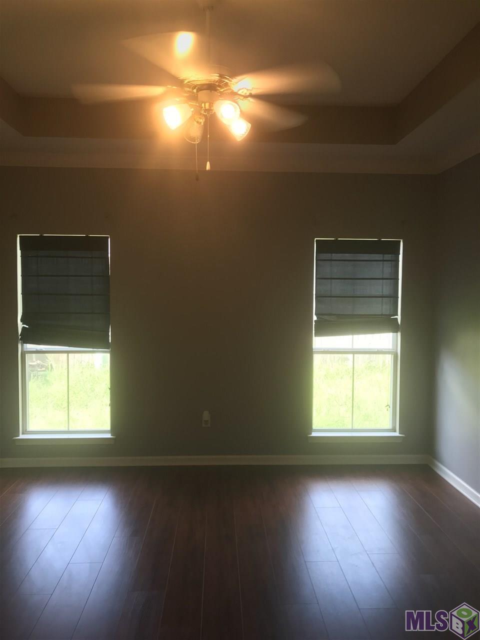 9455 Pecan Tree Drive Baton Rouge, LA 70810 - Photo 13 of 33 Master