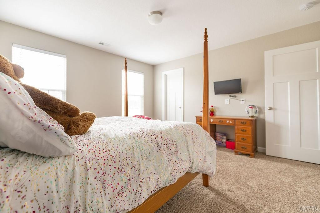 107 Rosedale Court Moyock, NC 27958 - Photo 22 of 31 Bedroom #2 has a Walk in closet