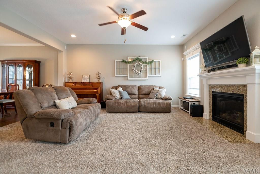 107 Rosedale Court Moyock, NC 27958 - Photo 6 of 31 Gr Rm has can lights & ceiling fan w/light