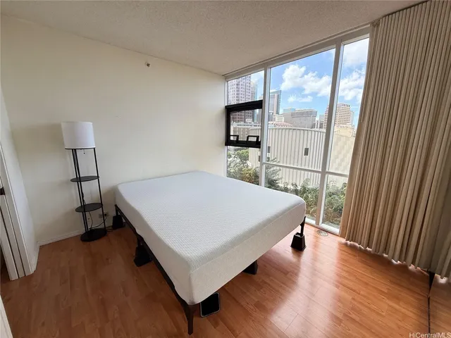 $3,200 | 1212 Nuuanu Avenue, Unit 705, Honolulu, HI 96817