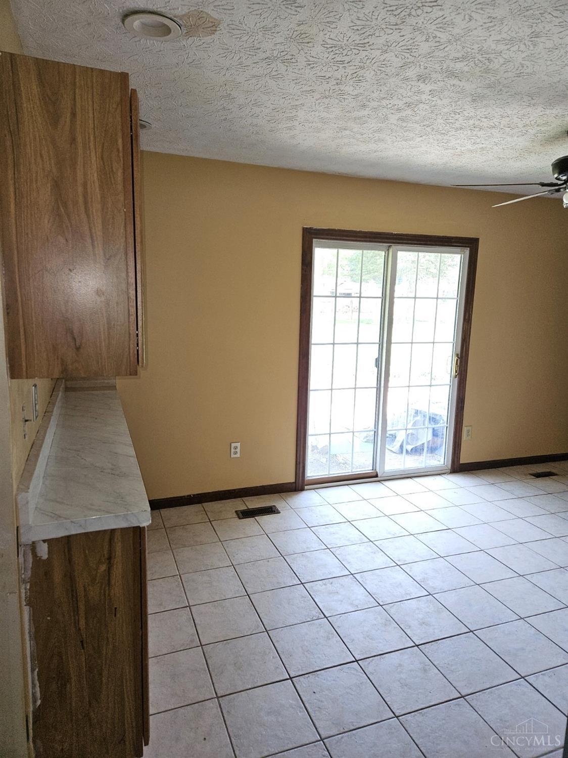 5810 Gray Road Fairfield, OH 45014 - Photo 7 of 30