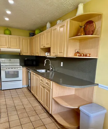 $1,900 | 1460 Northwest 19th Terrace, Unit 71A, Delray Beach, FL 33445