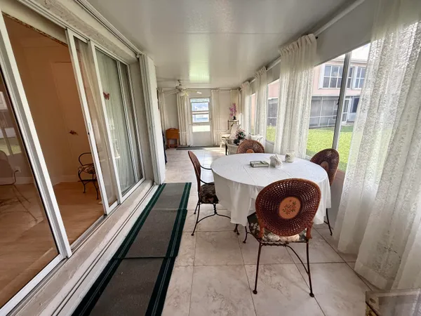 $1,900 | 1460 Northwest 19th Terrace, Unit 71A, Delray Beach, FL 33445