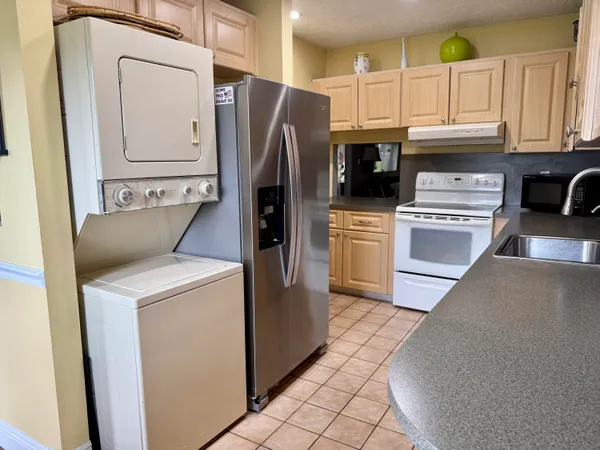 $1,900 | 1460 Northwest 19th Terrace, Unit 71A, Delray Beach, FL 33445