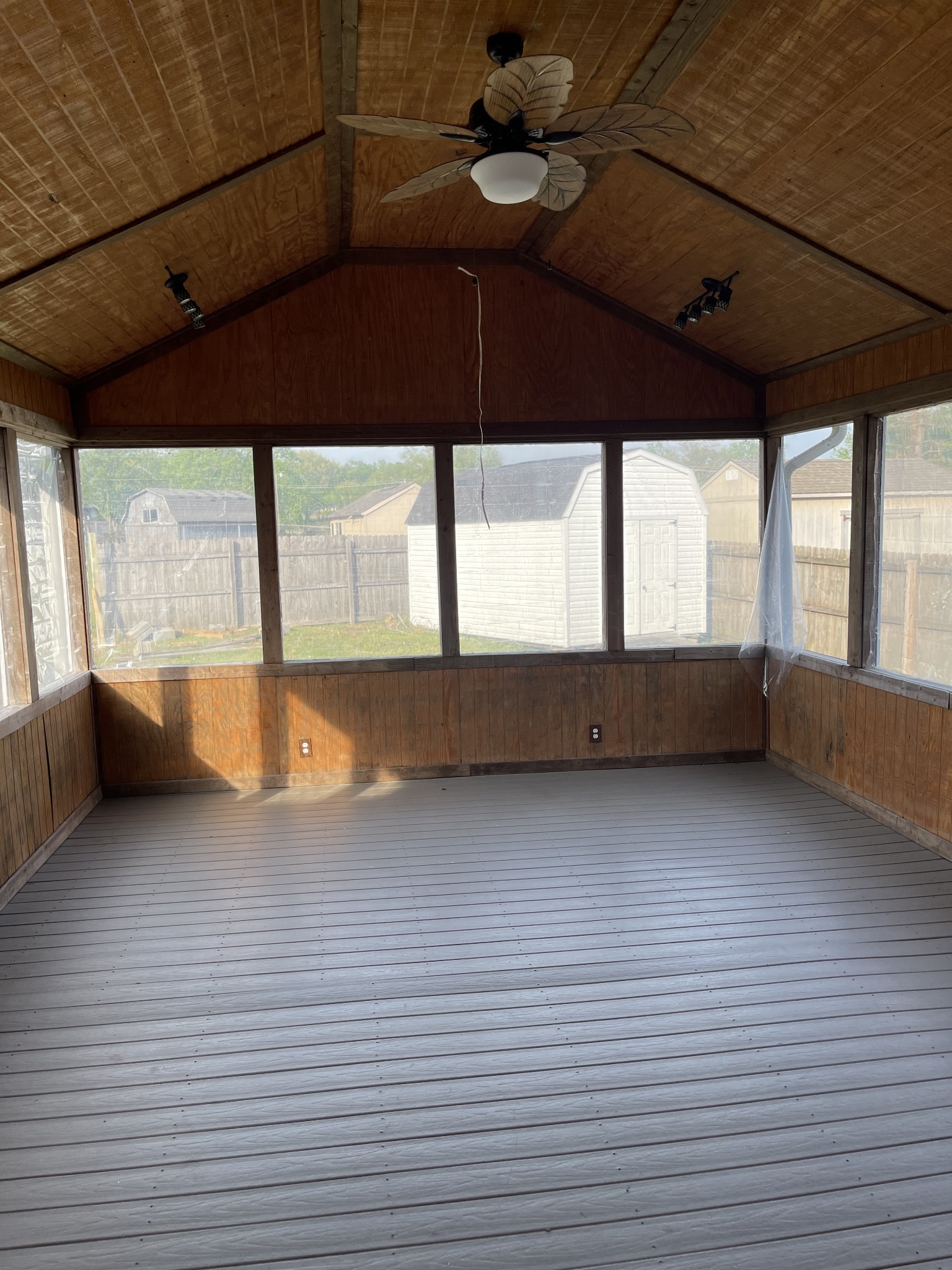 1610 Robert Road Columbia, TN 38401 - Photo 17 of 20