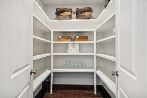 $2,295,000 | 610 East 7th Street, Houston, TX 77007