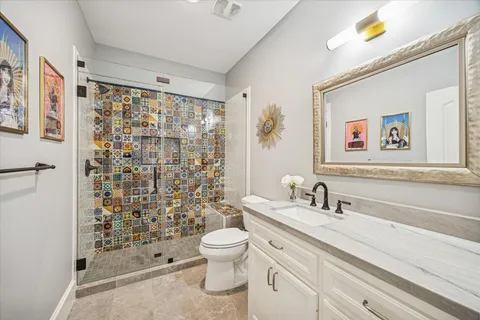 $2,295,000 | 610 East 7th Street, Houston, TX 77007