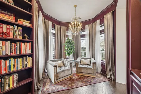 $2,295,000 | 610 East 7th Street, Houston, TX 77007