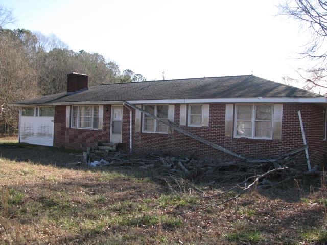1929 Dewberry Road Spartanburg, SC 29307 - Photo 2 of 29
