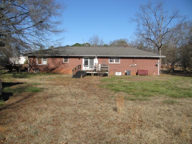 1929 Dewberry Road Spartanburg, SC 29307 - Photo 10 of 29