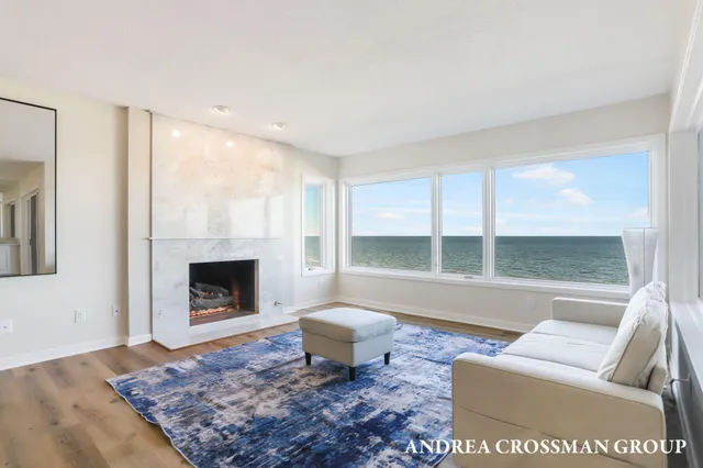 $1,495,000 | 741 Spyglass Hill, Holland, MI 49424