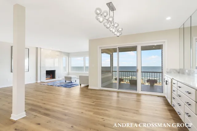 $1,495,000 | 741 Spyglass Hill, Holland, MI 49424