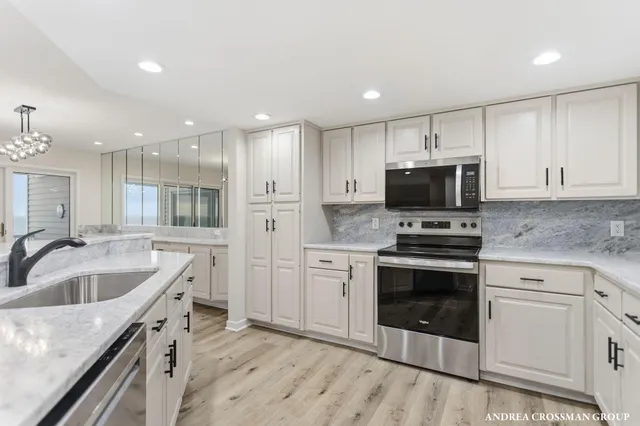 $1,495,000 | 741 Spyglass Hill, Holland, MI 49424