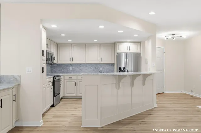 $1,495,000 | 741 Spyglass Hill, Holland, MI 49424