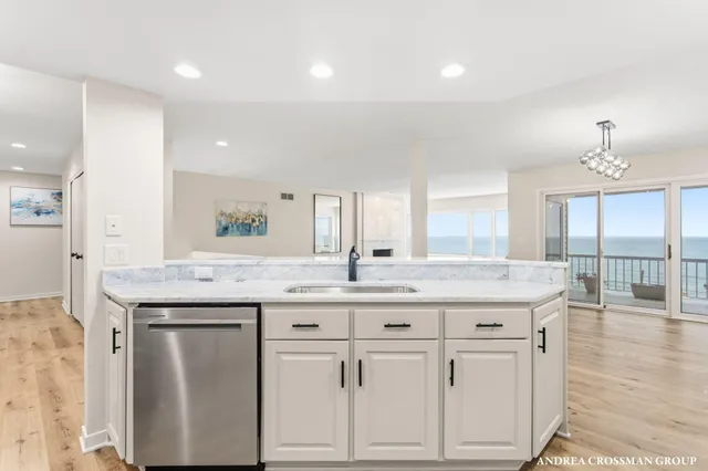 $1,495,000 | 741 Spyglass Hill, Holland, MI 49424