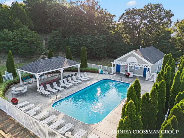 $1,495,000 | 741 Spyglass Hill, Holland, MI 49424