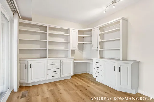 $1,495,000 | 741 Spyglass Hill, Holland, MI 49424