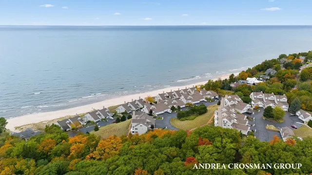 $1,495,000 | 741 Spyglass Hill, Holland, MI 49424