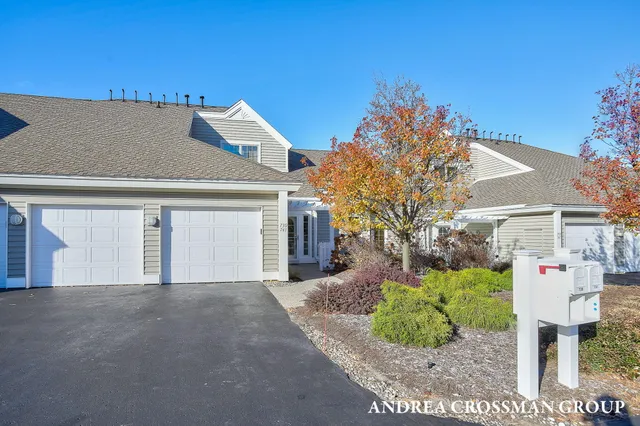 $1,495,000 | 741 Spyglass Hill, Holland, MI 49424