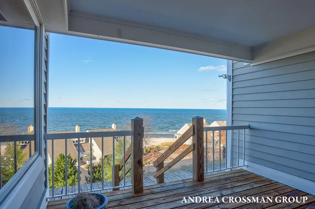 $1,495,000 | 741 Spyglass Hill, Holland, MI 49424